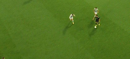 1662495068861033370.gif 华体会app官网入口-【欧冠】本泽马伤退 小熊+魔笛破门 皇马客场3比0胜